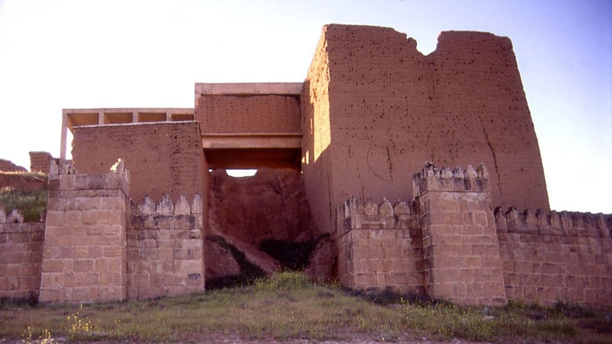 2 Nineveh Adad Gate Exterior Entrance Far2
