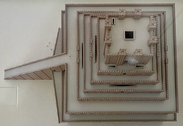 Model Of A Mesopotamian Ziggurat In The Pergamon Museum (04)