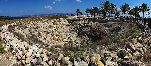 כניסה למפעל המיםWikimedia