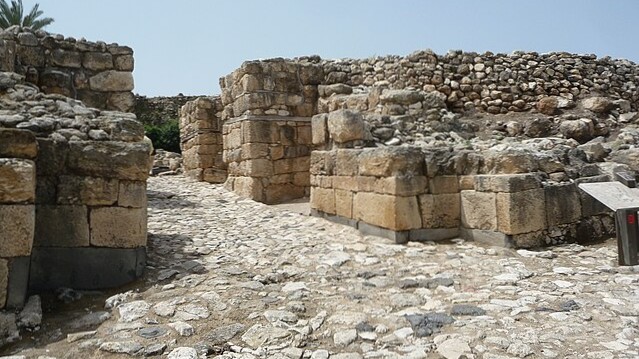 Wikimedia Tel Megiddo 05
