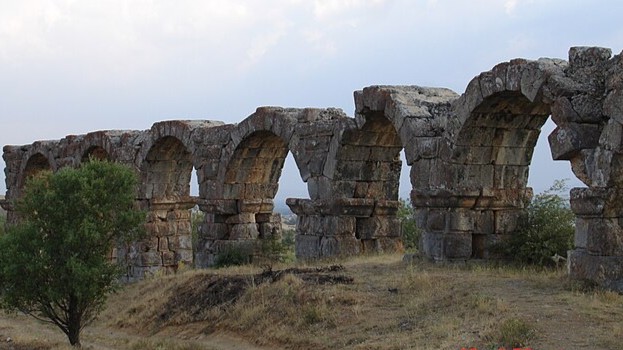 Wikimedia Aquaduct Pisidia Antiochia Panoramio